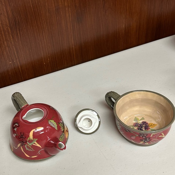 Tracy Porter Octavia Hill Collection Teapot with cup - Picture 5 of 13